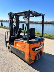 Chariot élévateur électrique Doosan B18T-7 - 5