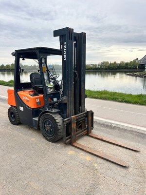 Chariot élévateur diesel Doosan D30GP