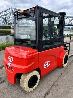 Chariot élévateur électrique EP CPD50L1