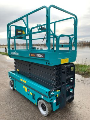 Nacelle ciseaux électrique Sunward SWSL1212DC