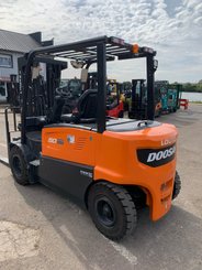 Chariot élévateur électrique Doosan B50XC-7 - 5