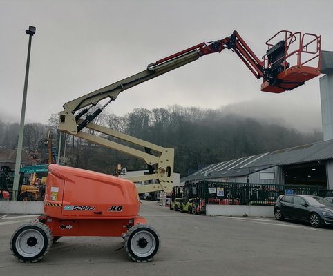 Nacelle articulée électrique JLG EC 520AJ