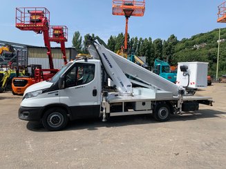 Camion nacelle Multitel MX200 - 1