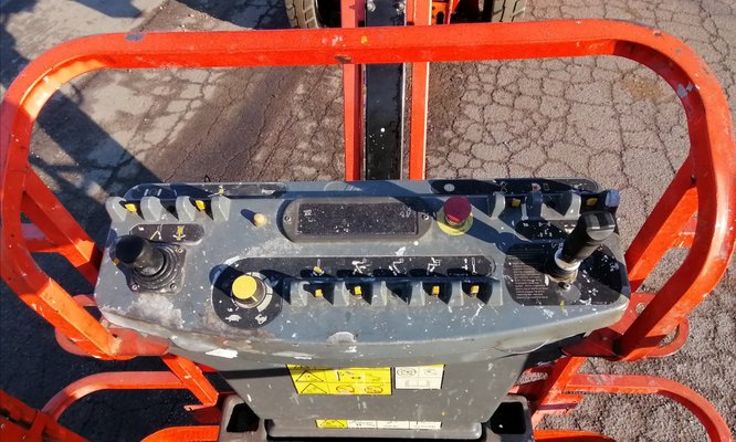 Nacelle articulée JLG M450AJ