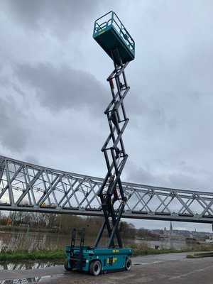 Nacelle ciseaux électrique Sunward SWSL1212DC