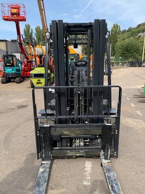 Chariot élévateur électrique Doosan B50XC-7
