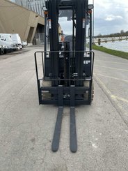 Chariot élévateur électrique Doosan B25X-7 - 16
