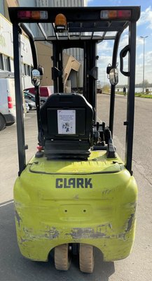 Chariot élévateur électrique Clark GTX 16