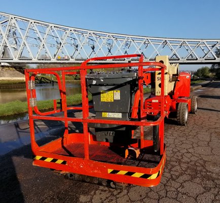 Nacelle articulée JLG M450AJ