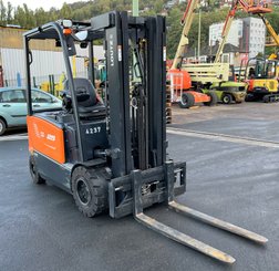 Chariot élévateur électrique Doosan B25X-7 - 7