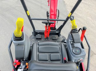 Mini pelle Yanmar VIO17 - 9