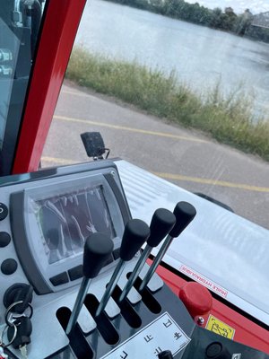 Chariot élévateur latéral multidirectionnel Combilift AGILIFT 3000E