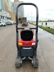 Mini pelle Yanmar SV08 - 8