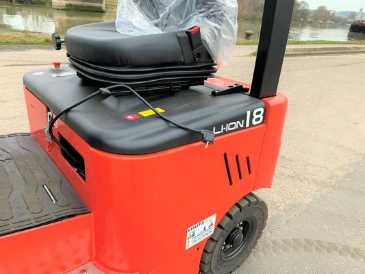 Chariot élévateur électrique EP Equipment EFL181