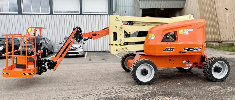 Nacelle articulée JLG 450AJ