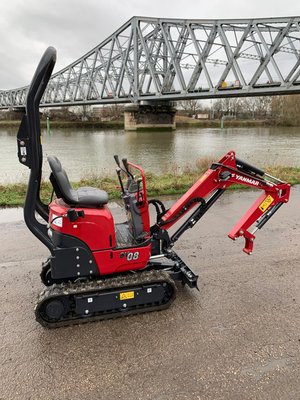 Mini pelle Yanmar SV08