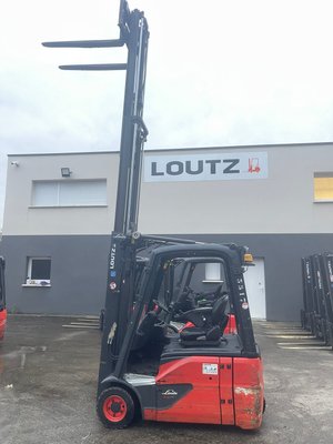 Chariot élévateur électrique Linde E16-02