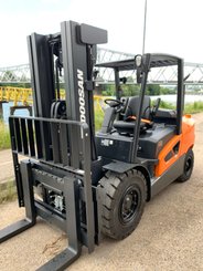 Chariot élévateur diesel Doosan D50CS-9 - 2