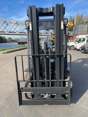 Chariot élévateur diesel Doosan D25S-9