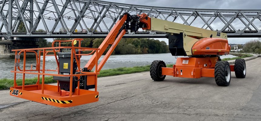 Nacelle articulée JLG 1250AJP