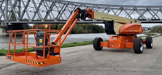 Nacelle articulée JLG 1250AJP - 4
