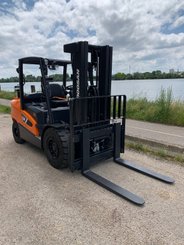 Chariot élévateur diesel Doosan D50CS-9 - 12
