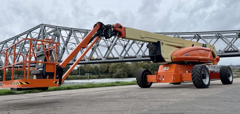 Nacelle articulée JLG 1250AJP