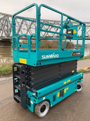 Nacelle ciseaux électrique Sunward SWSL1212DC