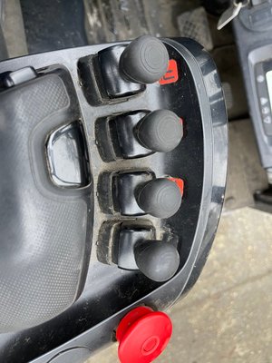 Chariot élévateur électrique Doosan B18T-7