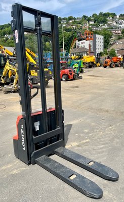 Gerbeur électrique Stockman PSE12N3600