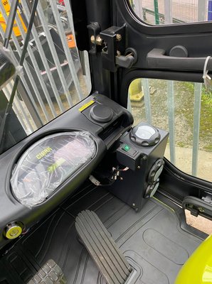 Chariot élévateur diesel Clark GTS25D