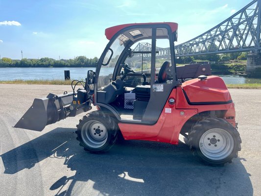 Chariot élévateur télescopique LWM ERT1500