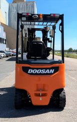 Chariot élévateur électrique Doosan B30X-7PLUS - 7