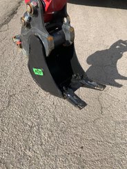 Mini pelle Yanmar SV08 - 21