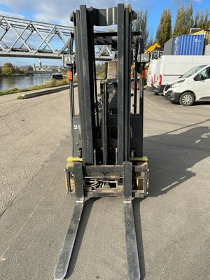 Chariot élévateur électrique Clark GTX 16