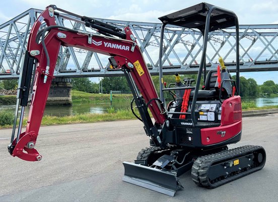 Mini pelle Yanmar VIO17