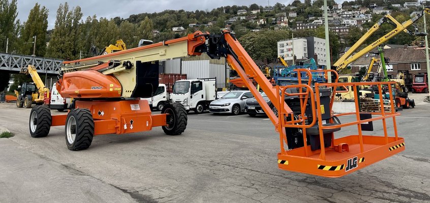 Nacelle articulée JLG 1250AJP