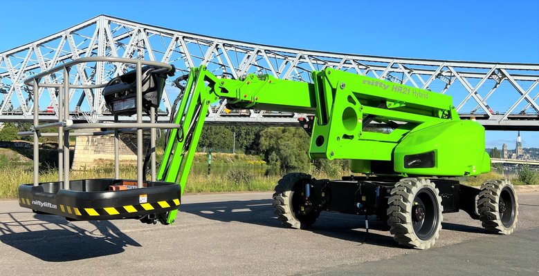 Nacelle articulée Nifty HR 21 hybride