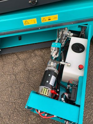 Nacelle ciseaux électrique Sunward SWSL1212DC