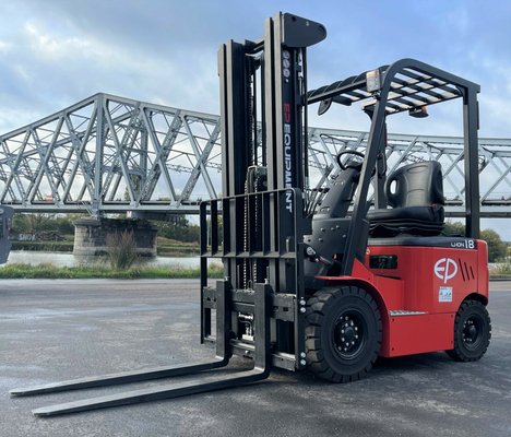 Chariot élévateur électrique EP Equipment EFL181