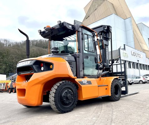 Chariot élévateur diesel Doosan D70S-9