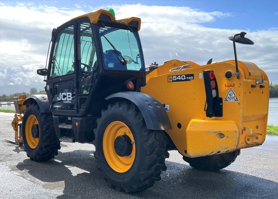 Chariot élévateur télescopique JCB 540-140