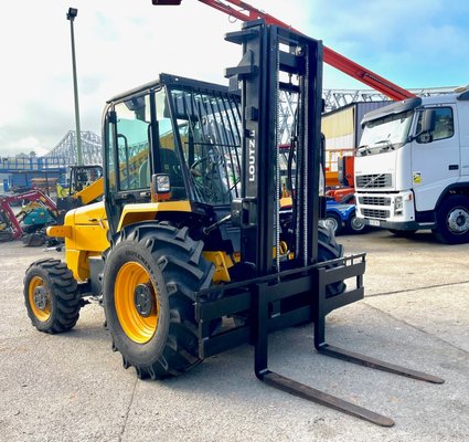 Chariot élévateur tout terrain JCB 930