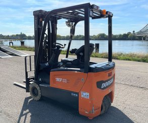 Chariot élévateur électrique Doosan B18T-7 - 4