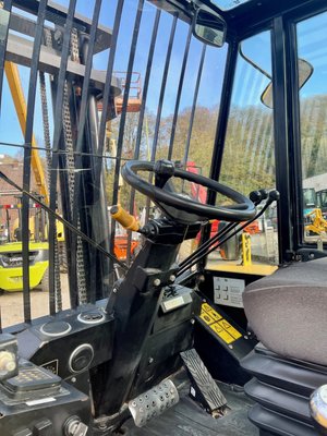 Chariot élévateur tout terrain JCB 930