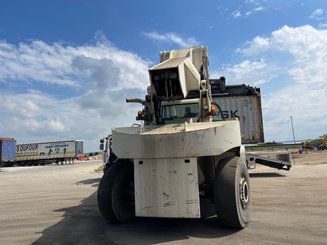 Reach stacker Terex TFC45 - 11