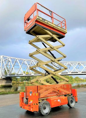 Nacelles ciseaux JLG M4069LE