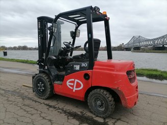 Chariot élévateur diesel EP Equipment CPCD30T8 - 4