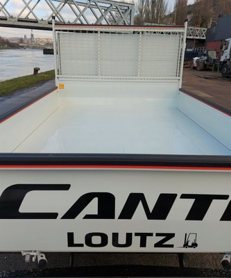 Camion benne Mitsubishi FUSO Canter