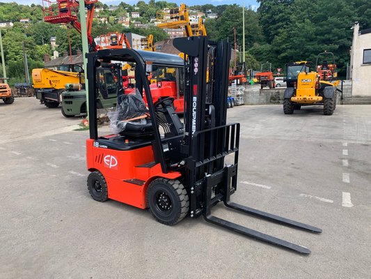 Chariot élévateur électrique EP Equipment EFL181